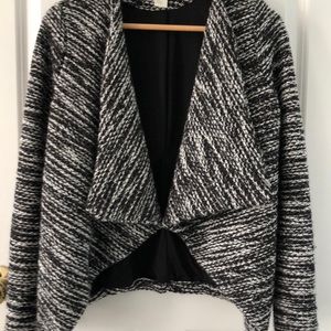 Adorable H&M open front sweater/jacket sz S